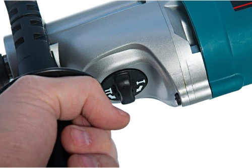 Двухскоростная ударная дрель Makita HP2070F фото 2 Двухскоростная ударная дрель Makita HP2070F фото фото 2